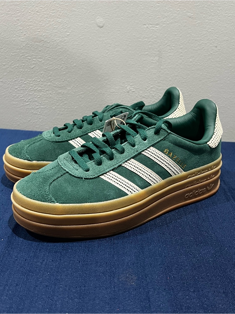 Adidas Originals Gazelle Bold Collegiate Green Sneakers JS3358 Size 7.5 Women’s